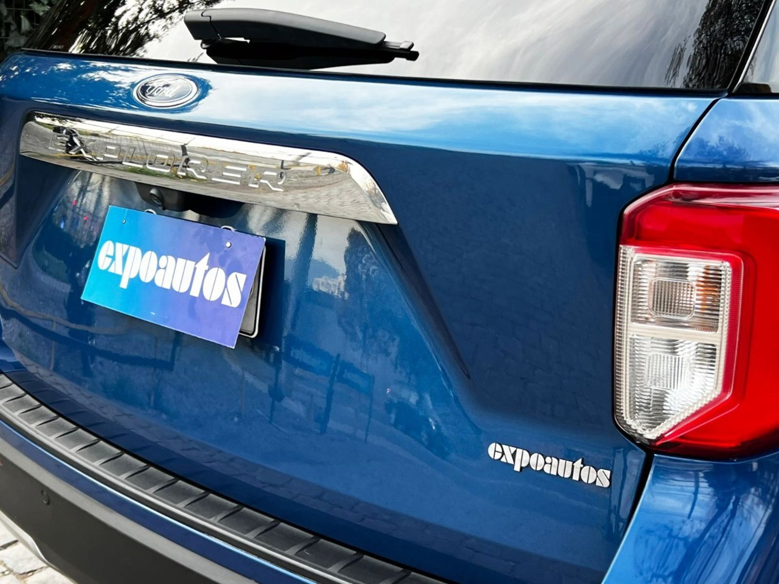 Ford EXPLORER 2.3 4WD XLT ECOBOOST 2023 - Imagen 8 de 10