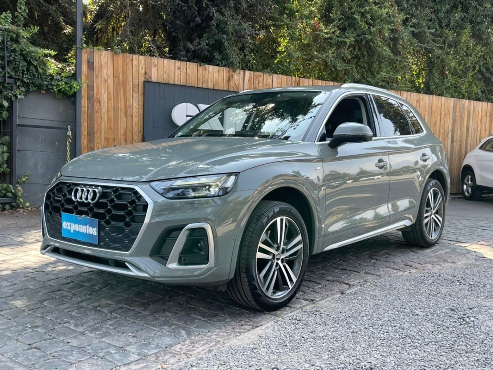Audi Q5 45 TFSI S LINE 2022 - Foto 3 de 10