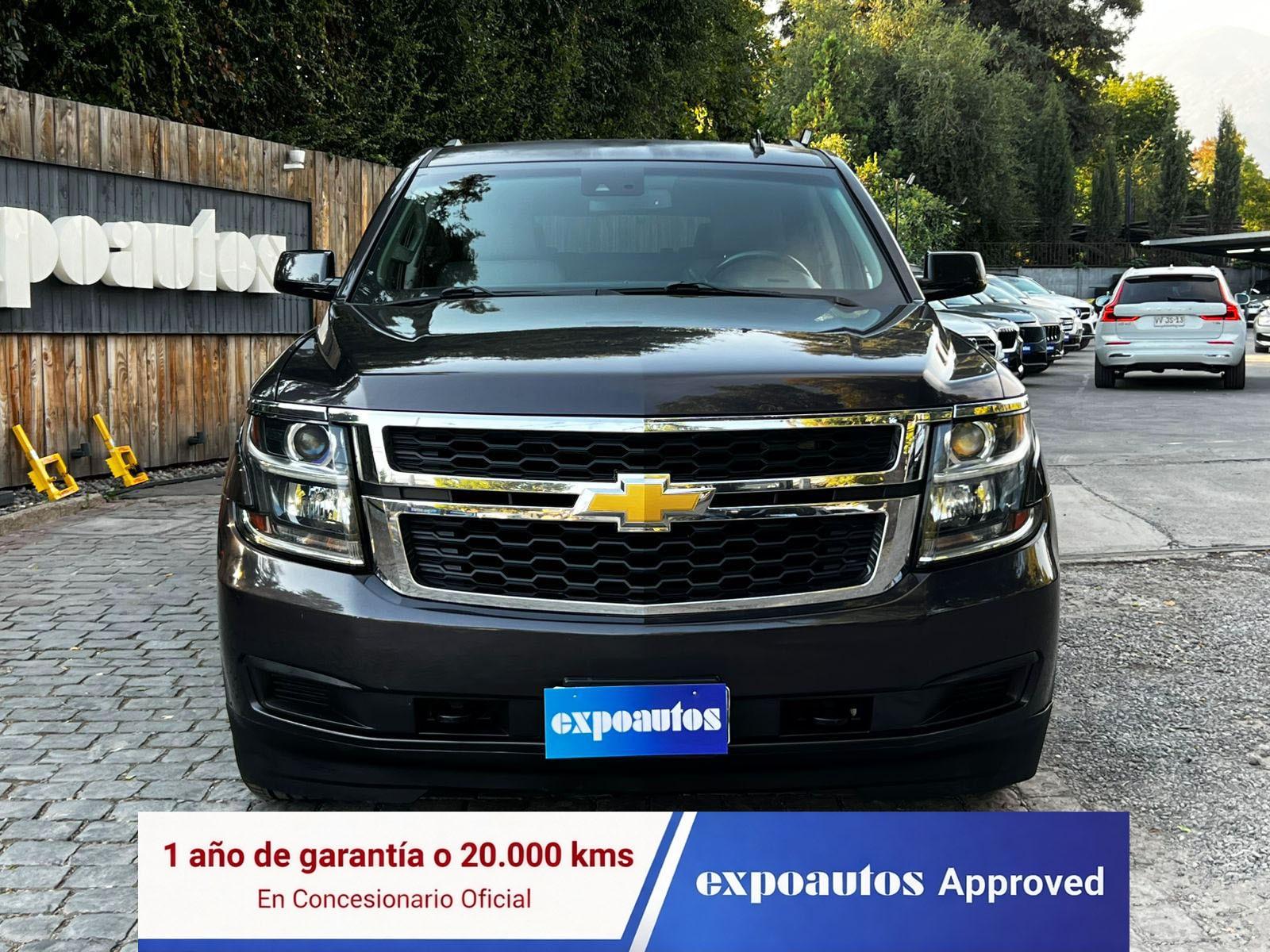 Chevrolet SUBURBAN LT 4WD 5.3 AT 2015 - Foto 3 de 10