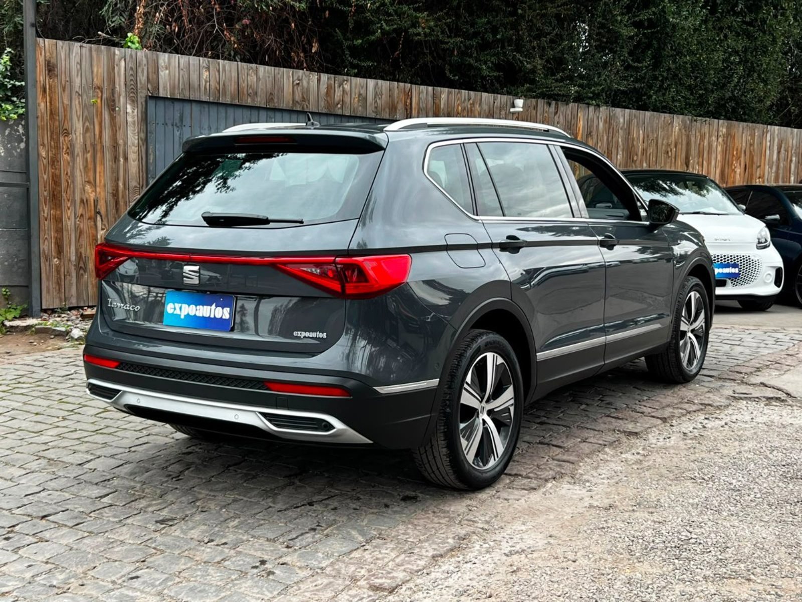 SEAT TARRACO XCELLENCE 1.4 T 2023 - Imagen 6 de 10