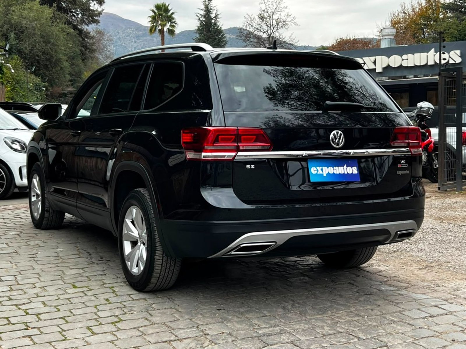 VOLKSWAGEN ATLAS COMFORTLINE 3.6 4MOTION 2020 - Foto 4 de 10