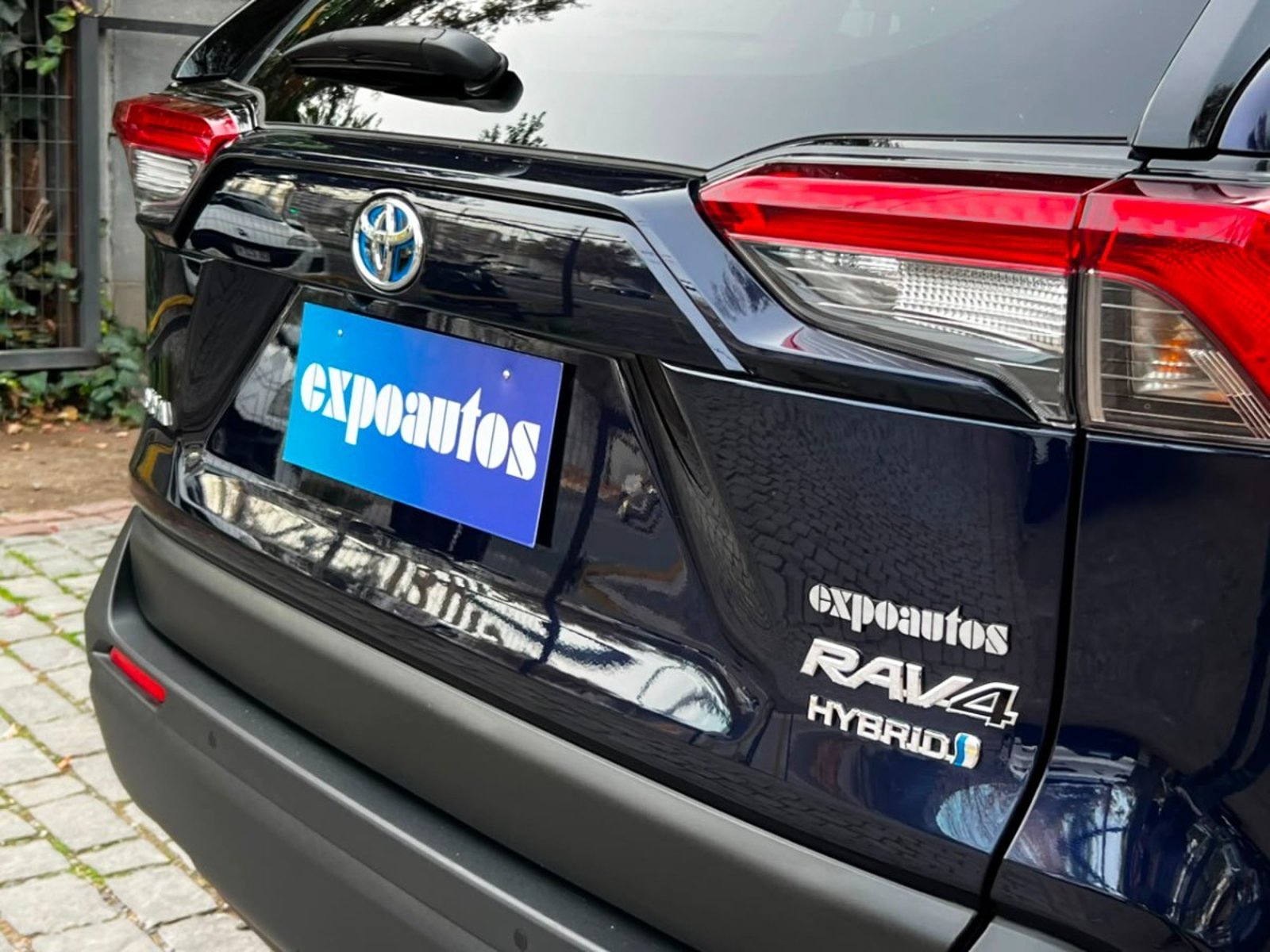 Toyota RAV 4 XLE HYBRID CVT 2.5 2024 - Imagen 8 de 10