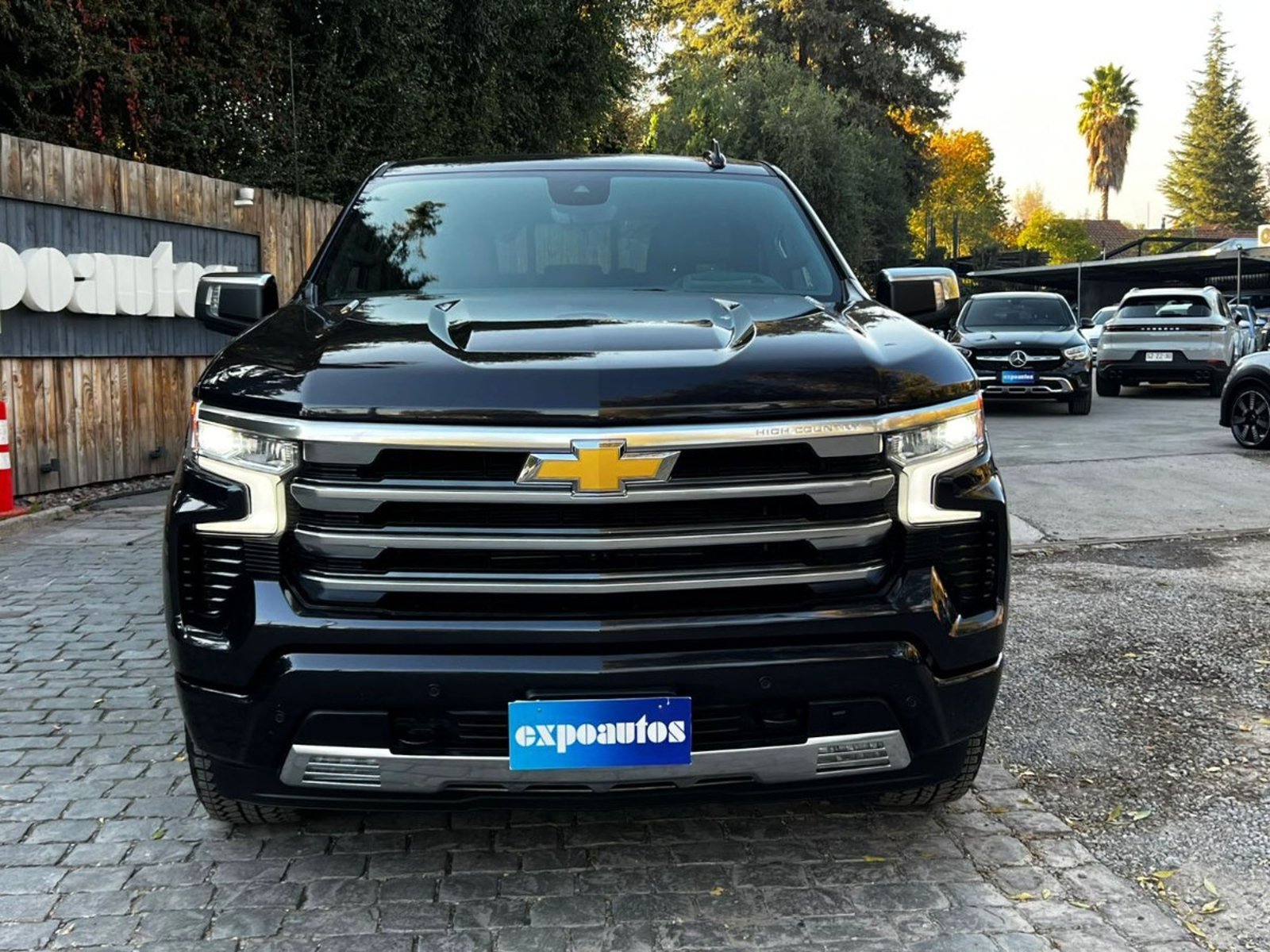 Chevrolet SILVERADO HIGH COUNTRY 3.0 DIESEL 2024 - Foto 2 de 10
