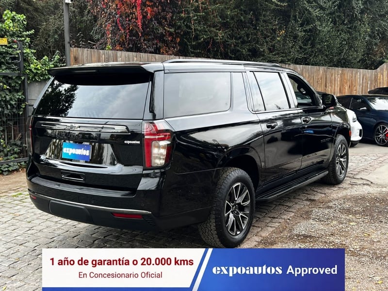 Chevrolet SUBURBAN Z71 2022 - Imagen 4 de 10