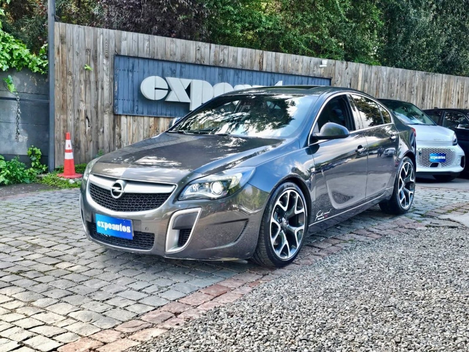 Opel INSIGNIA OPC 2.8 AWD 2016 - Foto 3 de 10