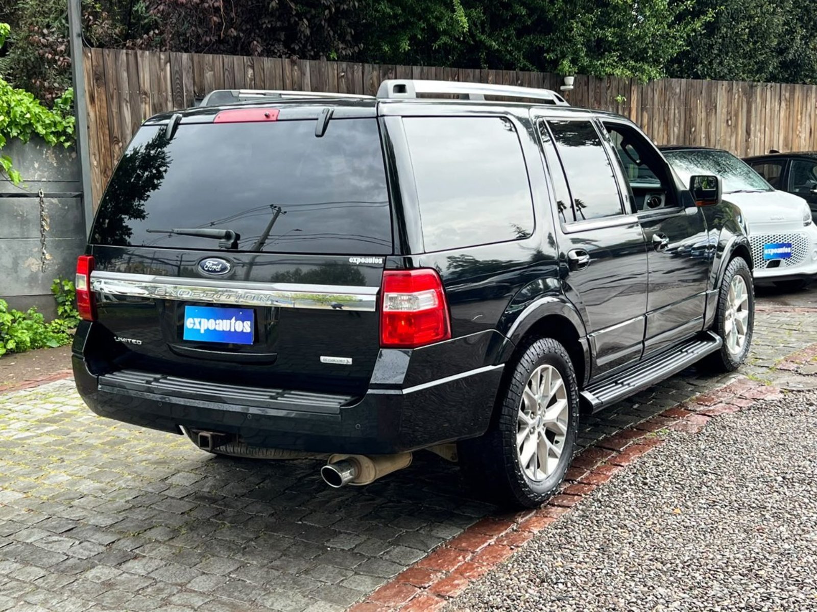 Ford EXPEDITION LIMITED 3.5 4X4 2018 - Foto 4 de 10