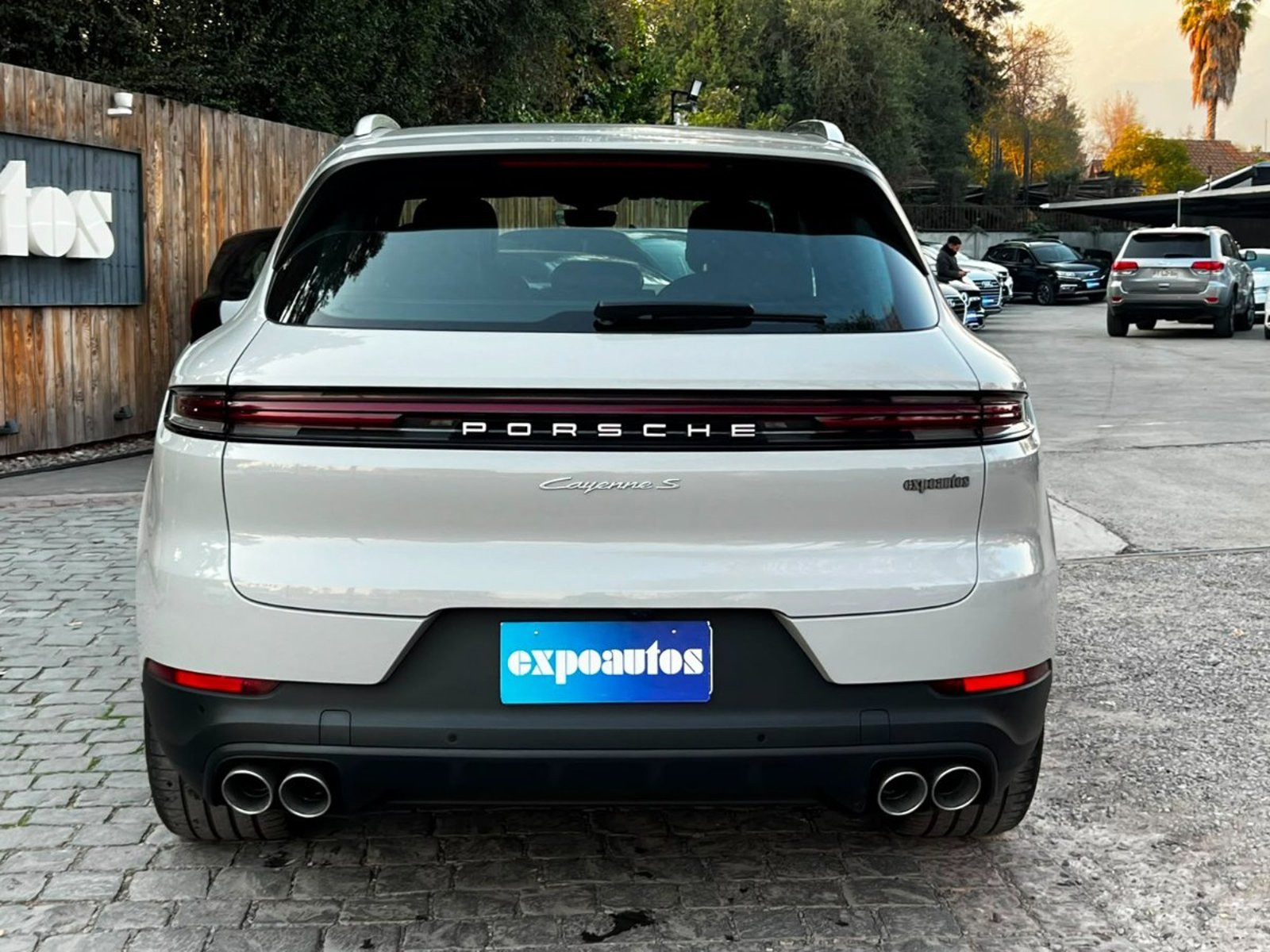 Porsche CAYENNE S V8 E3 II 4.0 2024 - Foto 5 de 10