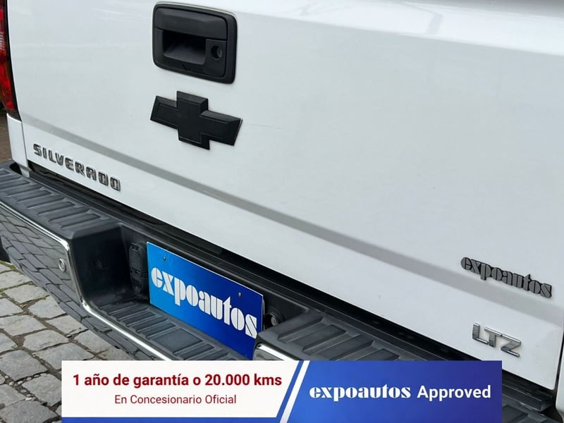 Chevrolet SILVERADO LTZ 5.3 4WD 2015 - Imagen 8 de 10