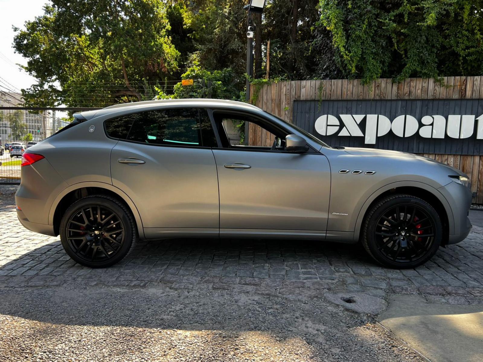 Maserati LEVANTE GRAN LUSSO S 3.0 2018 - Imagen 5 de 8