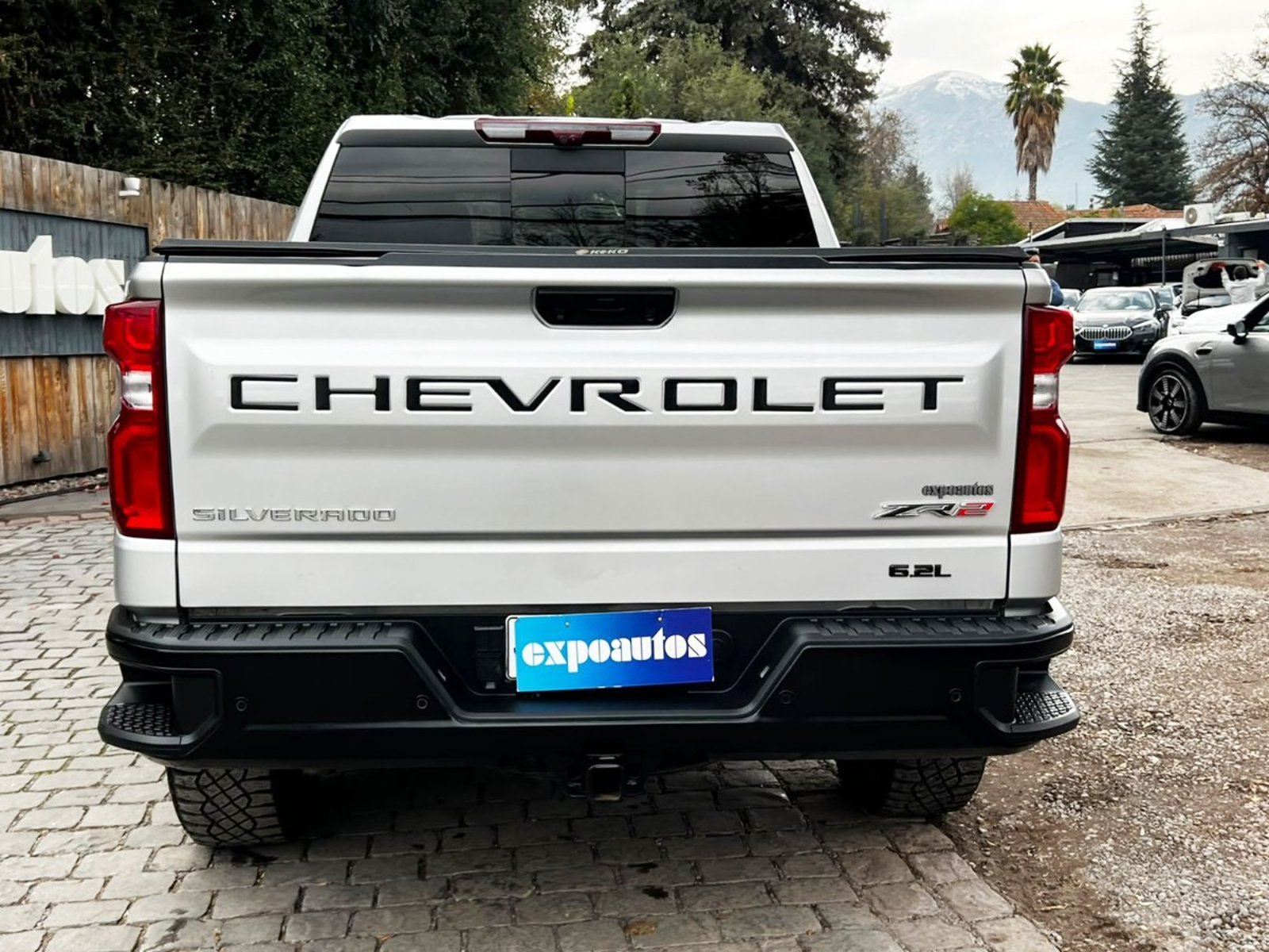 Chevrolet SILVERADO ZR2 6.2 2023 - Imagen 5 de 10