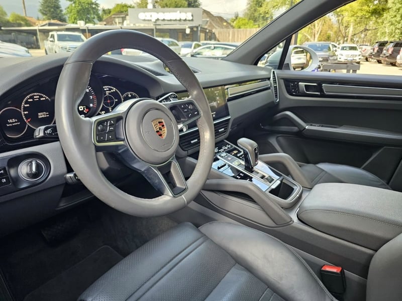 Porsche CAYENNE 3.0 TURBO 2019 - Imagen 9 de 9