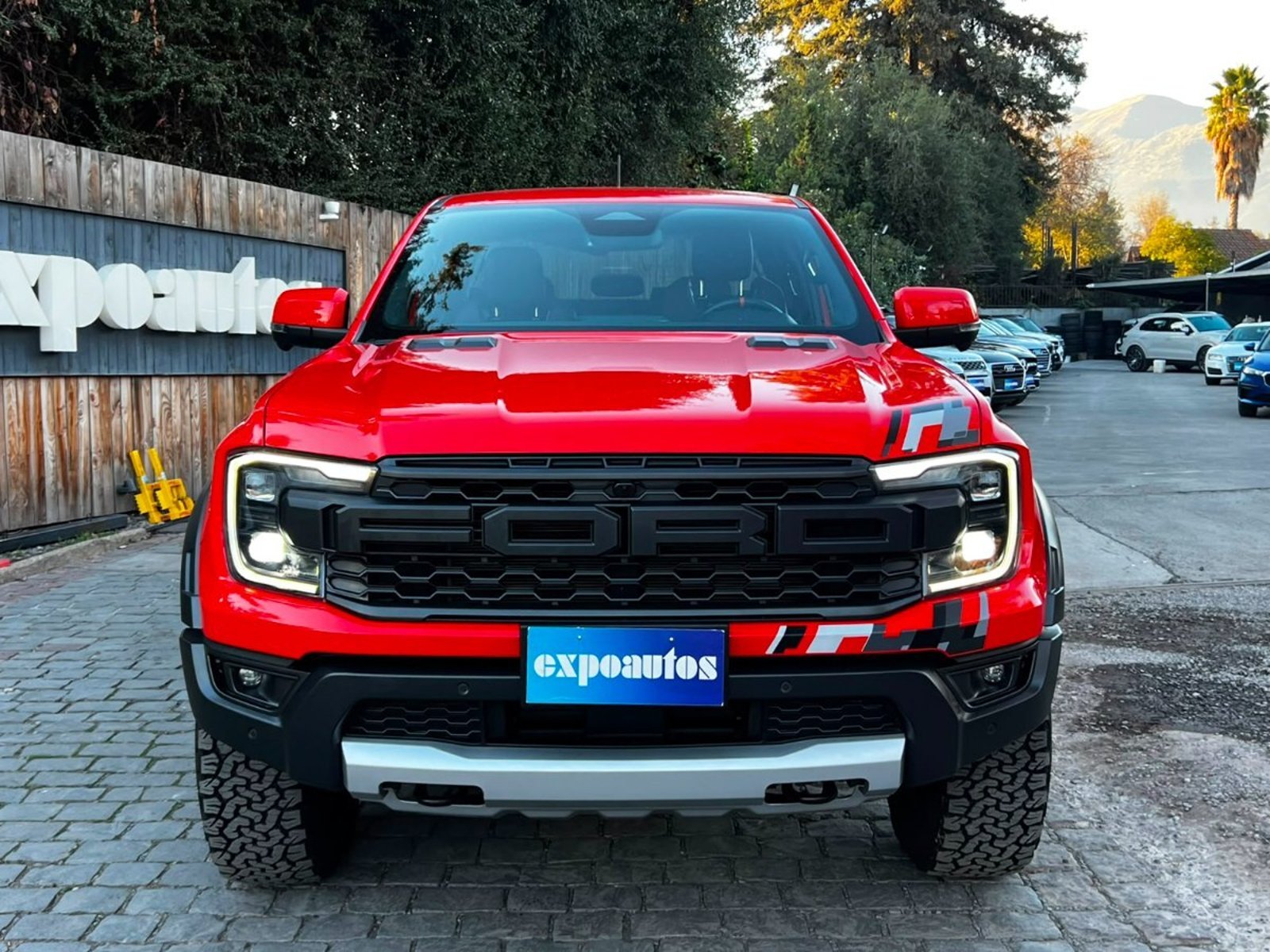 Ford RANGER RAPTOR 3.0 4WD 2025 - Foto 2 de 10