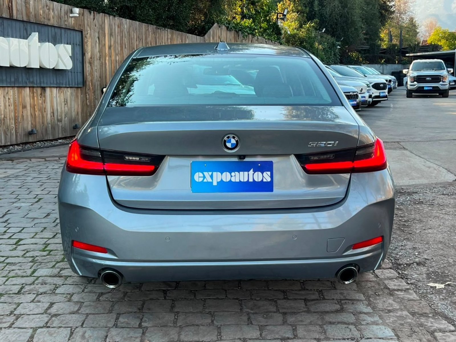 BMW 320 DYNAMIC 2.0 AT 2023 - Imagen 5 de 10