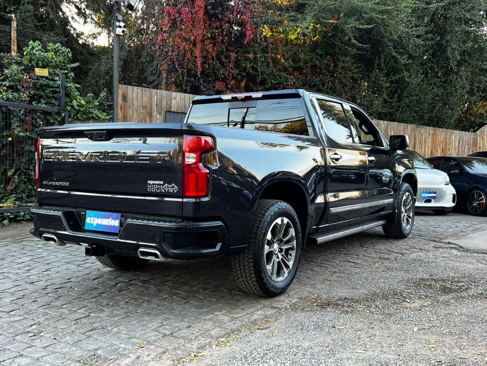 Chevrolet SILVERADO HIGH COUNTRY 3.0 DIESEL 2024 - Imagen 4 de 10