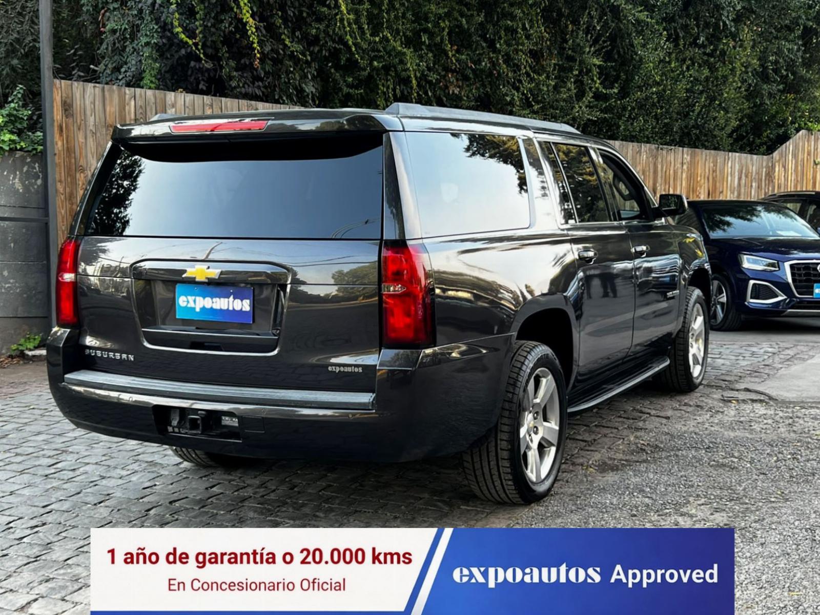 Chevrolet SUBURBAN LT 4WD 5.3 AT 2015 - Imagen 6 de 10