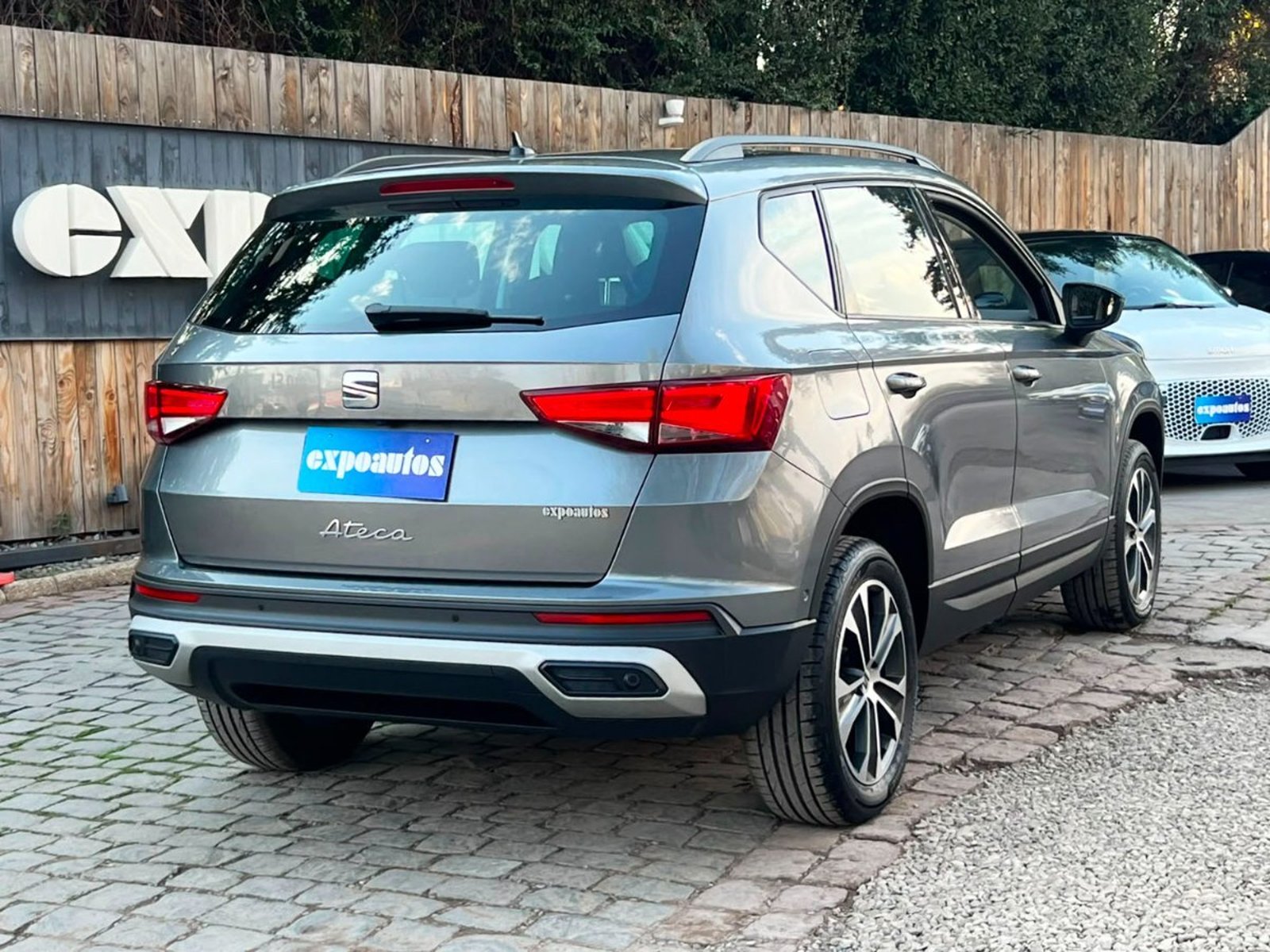 SEAT ATECA STYLE TSI 1.4 AT 2024 - Imagen 4 de 10
