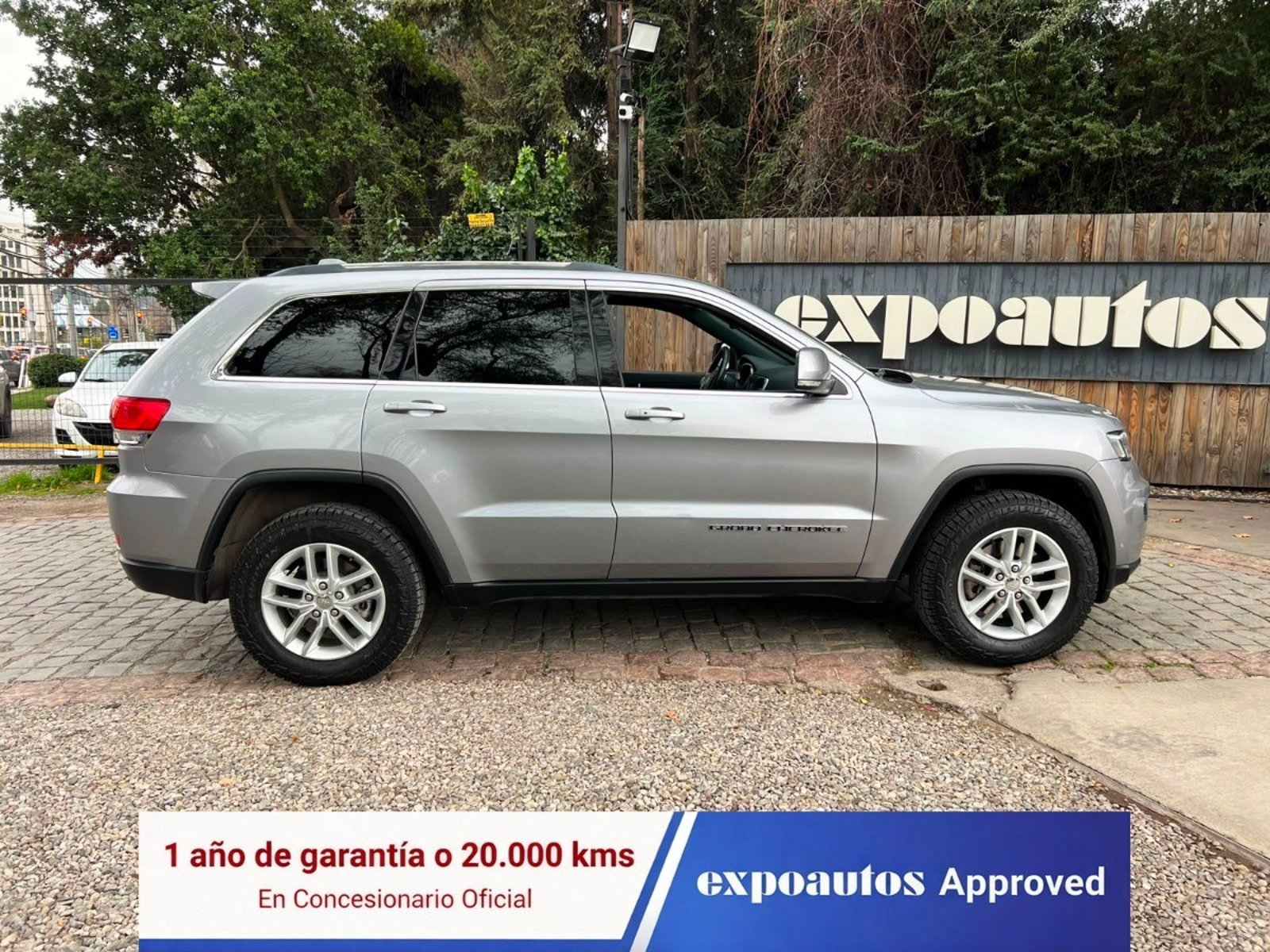 Jeep GRAND CHEROKEE 3.6 LAREDO 4X4 2018 - Imagen 7 de 10
