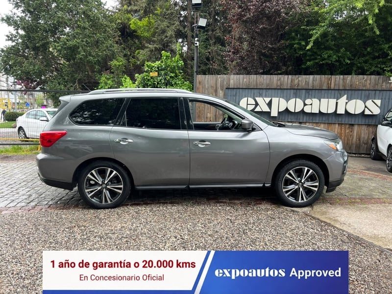 Nissan PATHFINDER EXCLUSIVE 4X4 3.5 2018 - Imagen 7 de 10
