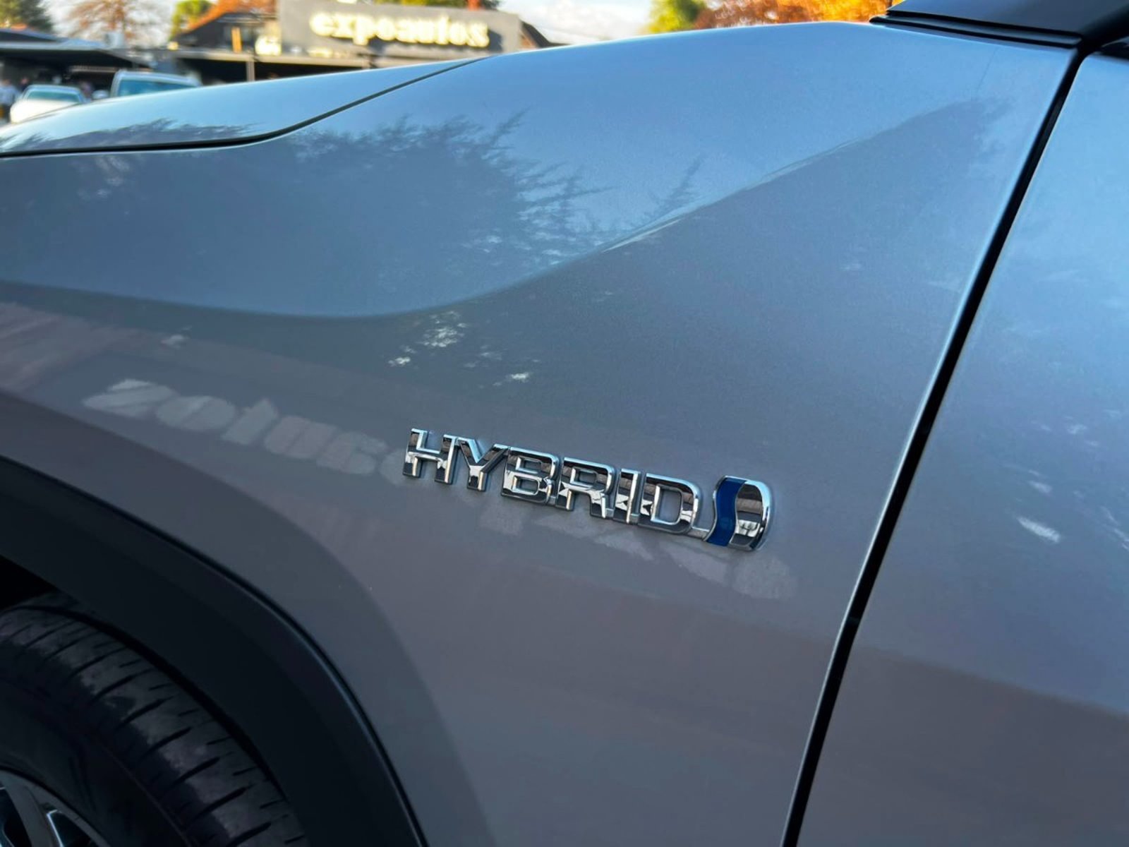 Toyota RAV 4 LIMITED CVT 2.5 HÍBRIDO 2023 - Imagen 8 de 10