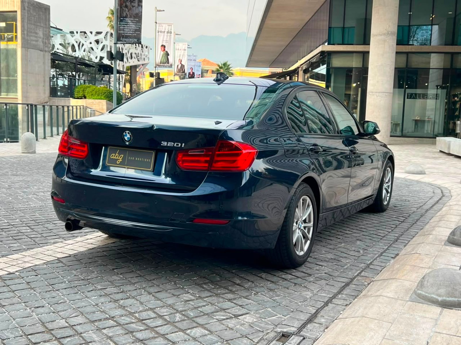 BMW 320 2014 - Foto 4 de 20