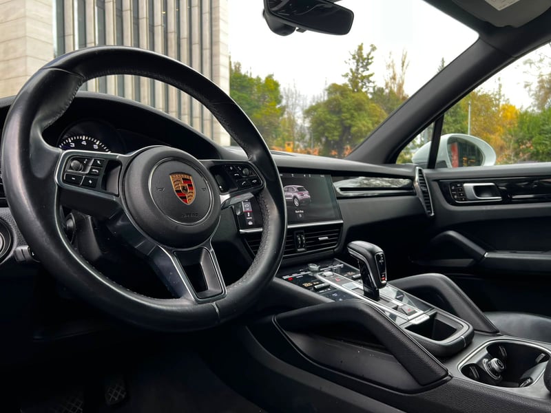 Porsche CAYENNE 2019 - Imagen 9 de 19