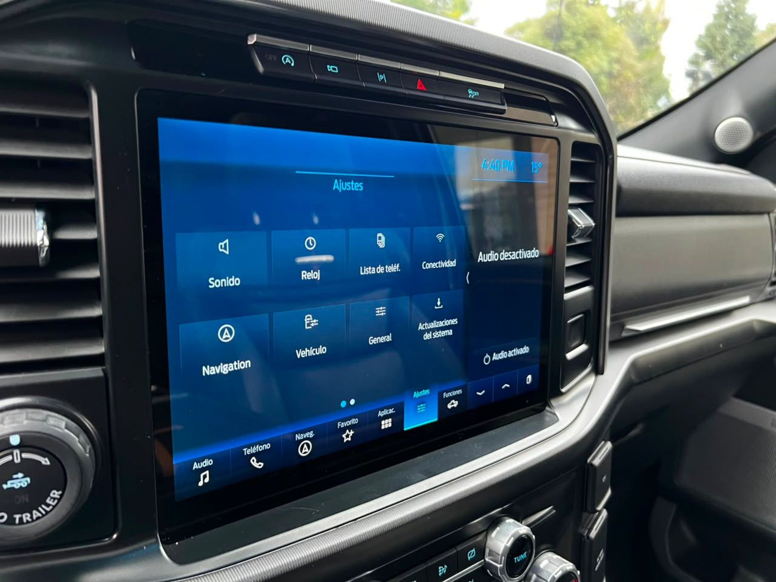 Ford F-150 2021 - Imagen 13 de 20