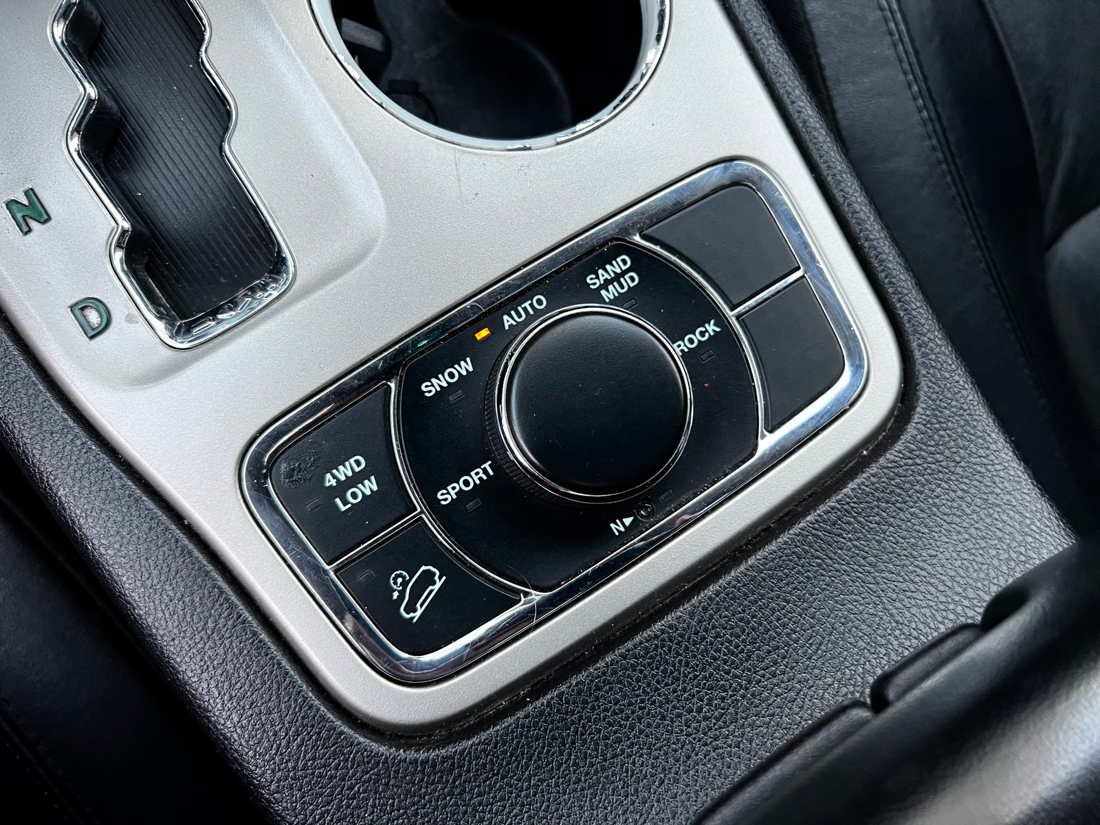 Jeep GRAND CHEROKEE 2013 - Imagen 17 de 20