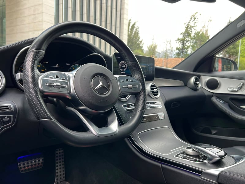Mercedes-Benz C300 2022 - Imagen 9 de 20