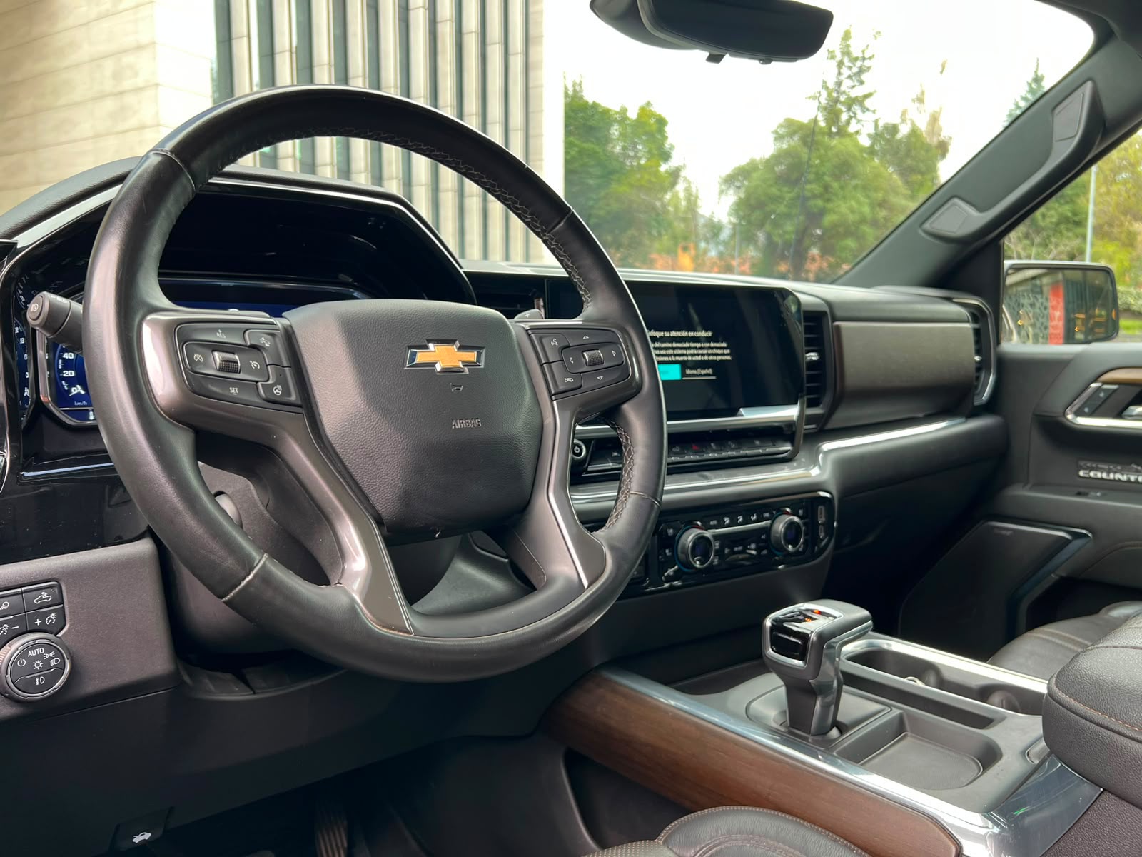 Chevrolet SILVERADO 2024 - Imagen 11 de 20