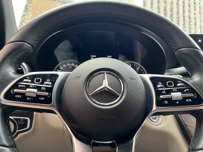 Mercedes-Benz GLC 220D 2022 - Imagen 10 de 20
