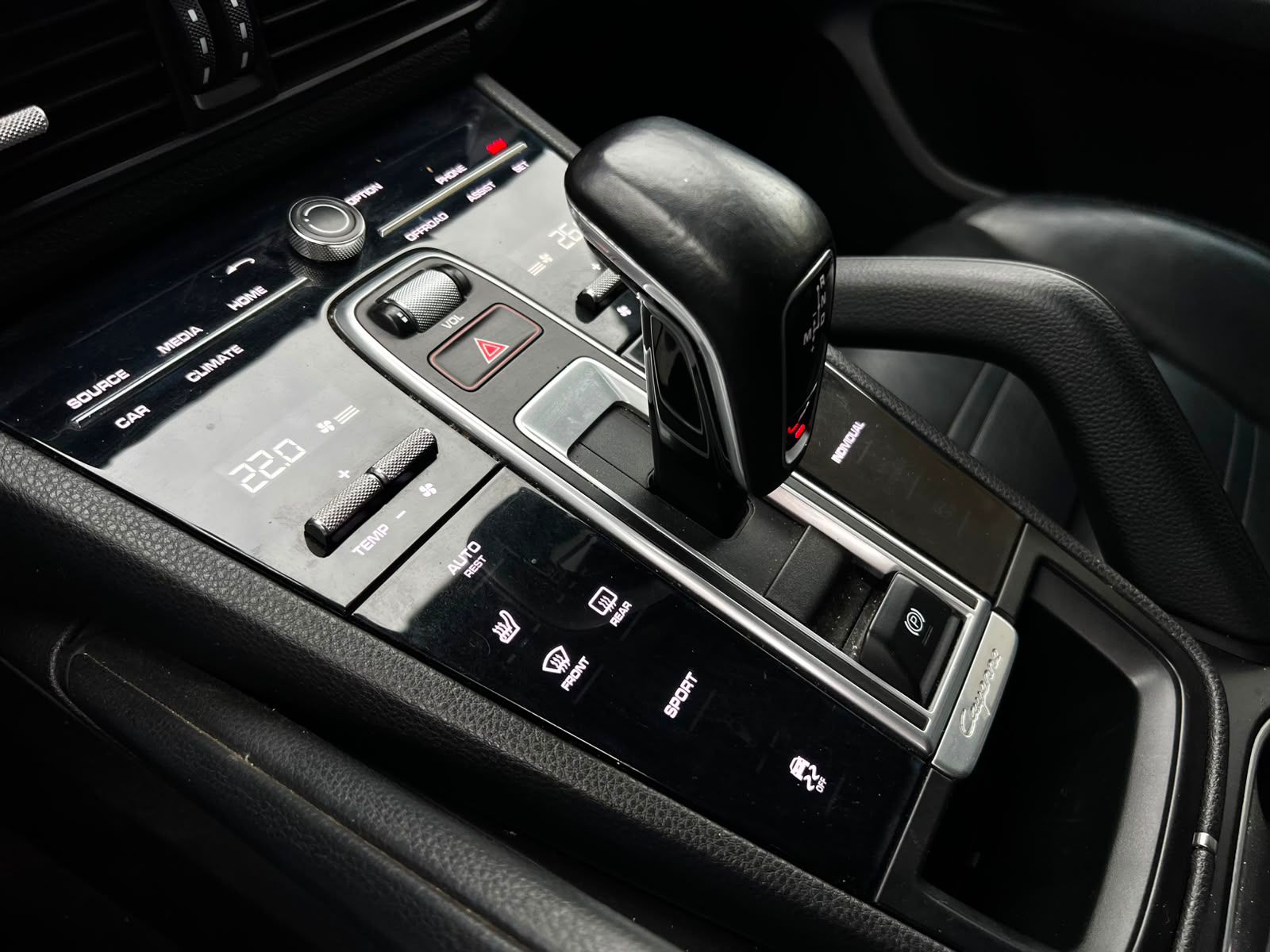 Porsche CAYENNE 2019 - Imagen 16 de 19