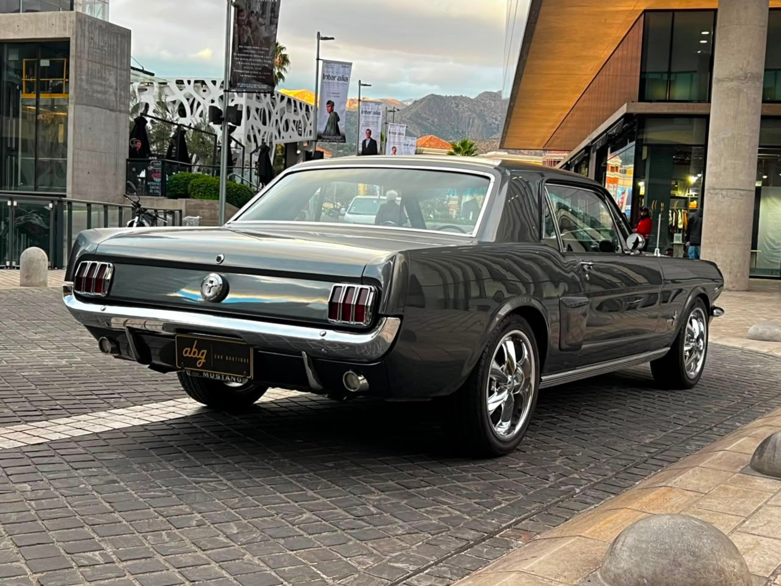 Ford MUSTANG 1966 - Foto 4 de 20