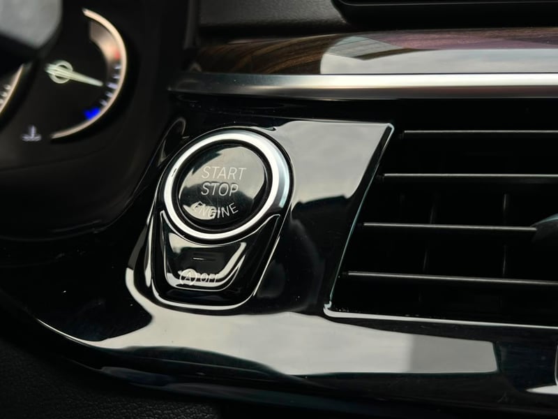 BMW 520 2019 - Imagen 13 de 20