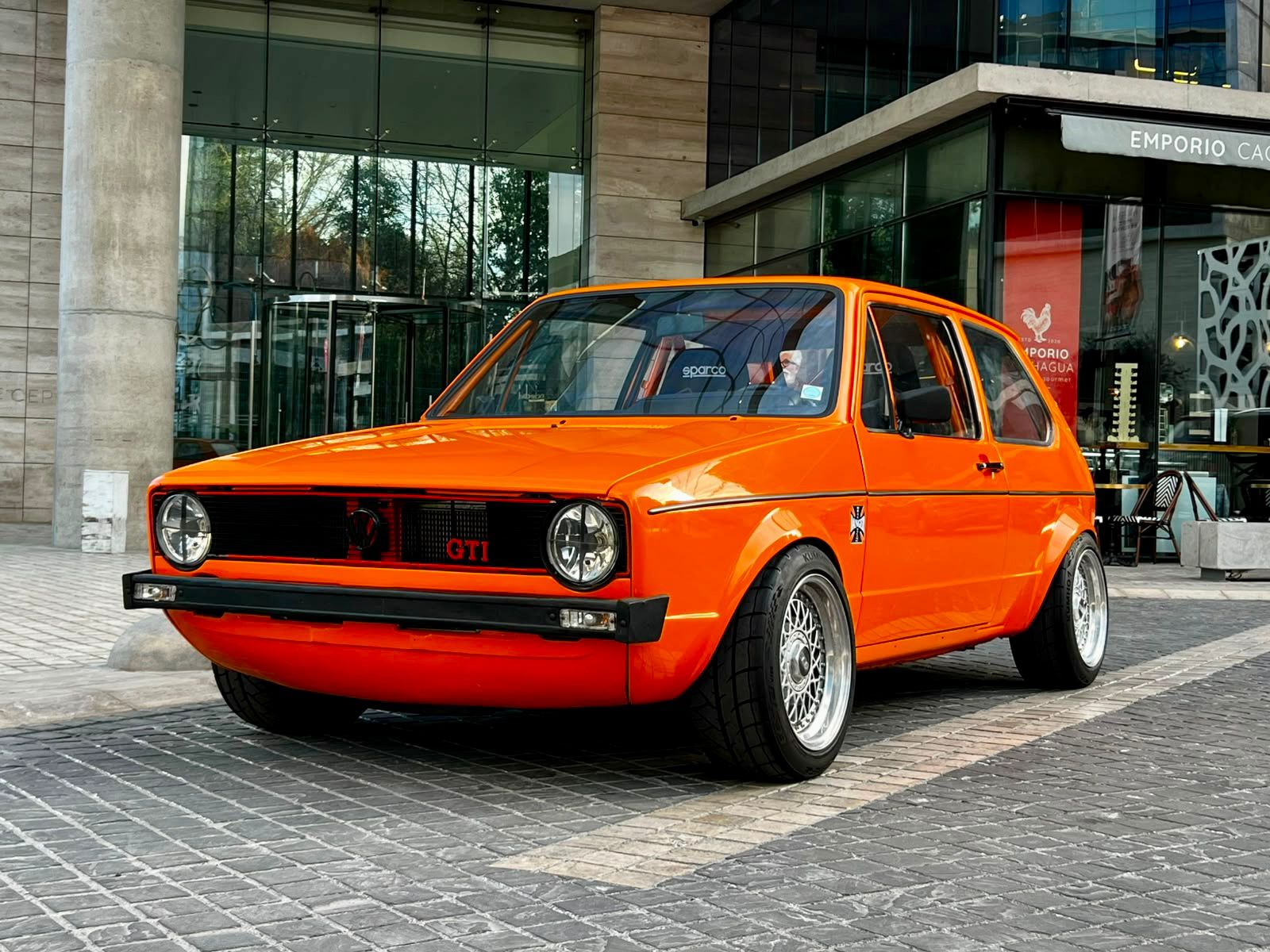 Volkswagen GOLF 1977 - Foto 3 de 19