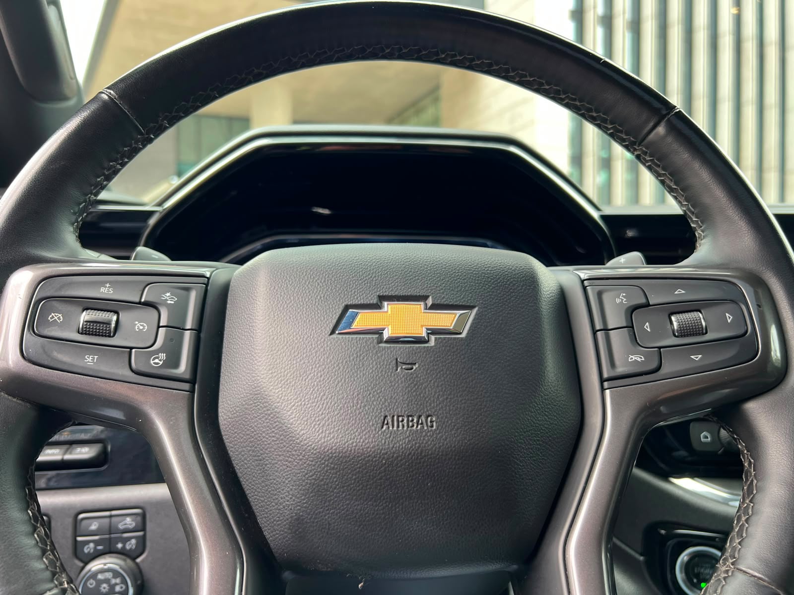 Chevrolet SILVERADO 2024 - Imagen 13 de 20
