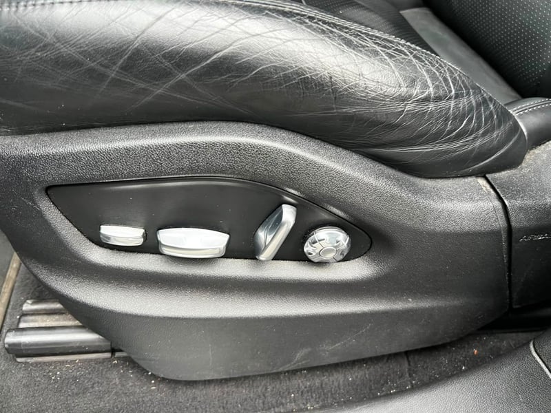 Porsche CAYENNE 2019 - Imagen 18 de 19