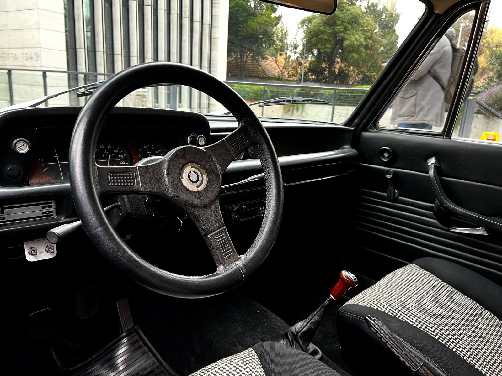 BMW 2002 1975 - Imagen 11 de 20