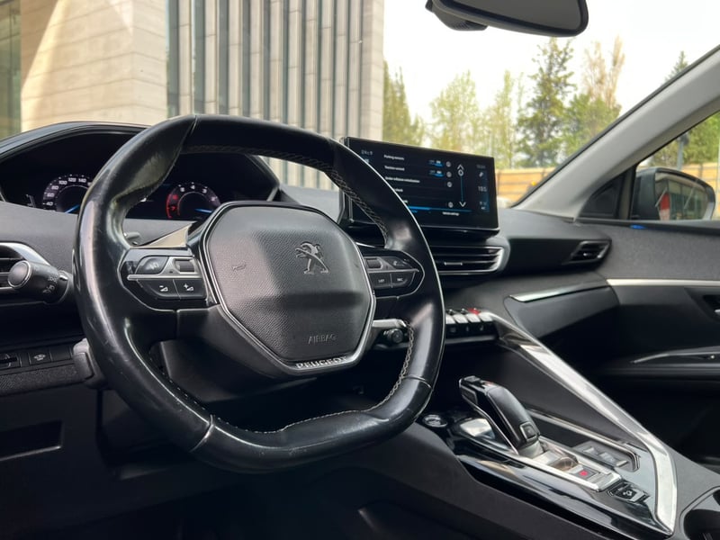 Peugeot 5008 2022 - Imagen 8 de 20