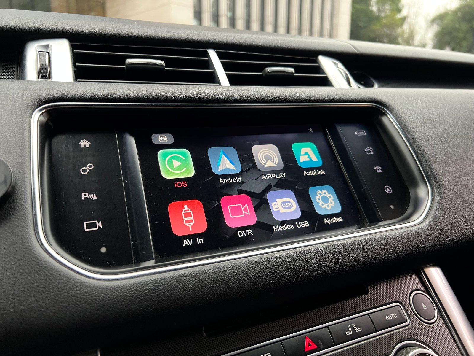 Land Rover RANGE ROVER SPORT 2016 - Imagen 13 de 20