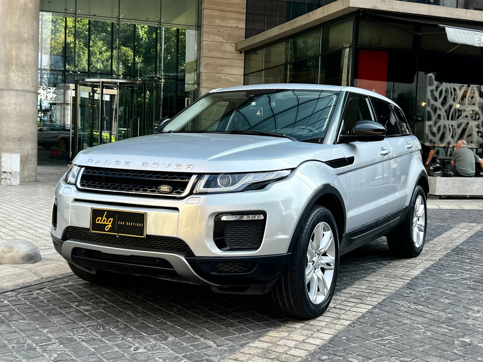 Land Rover RANGE ROVER EVOQUE 2017 - Foto 3 de 20