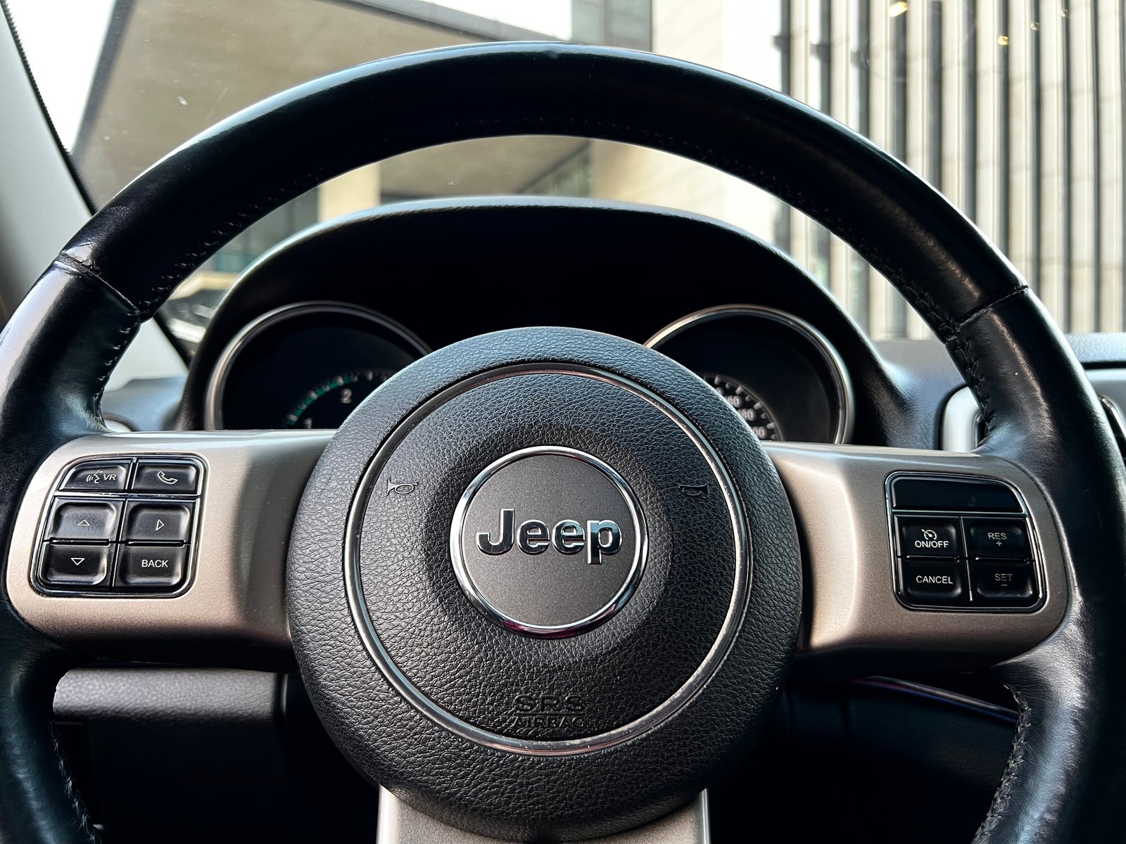 Jeep GRAND CHEROKEE 2013 - Imagen 10 de 20