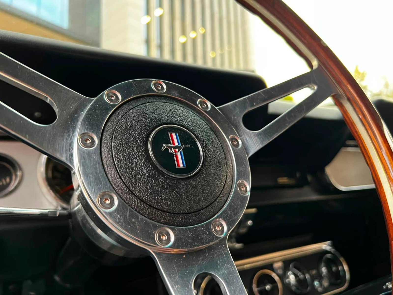 Ford MUSTANG 1966 - Imagen 15 de 20