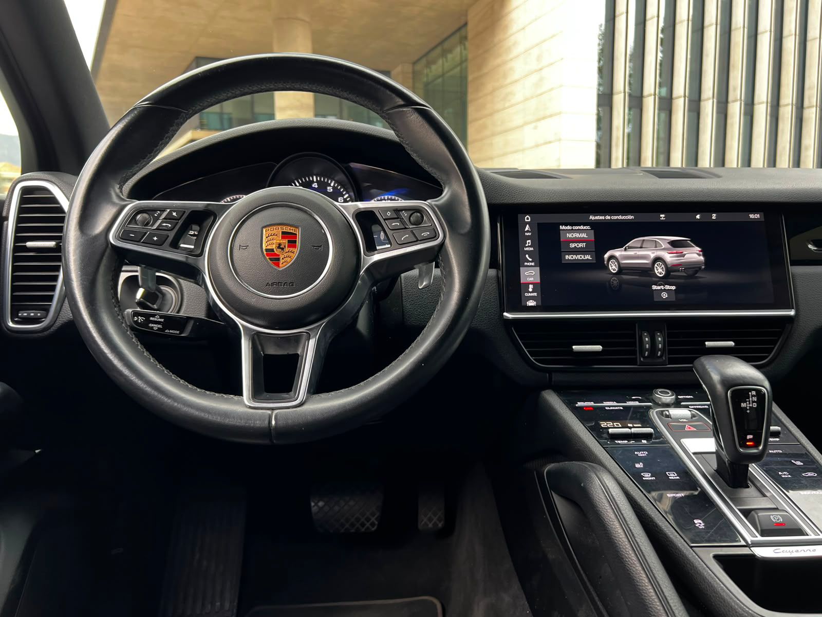 Porsche CAYENNE 2019 - Imagen 10 de 19