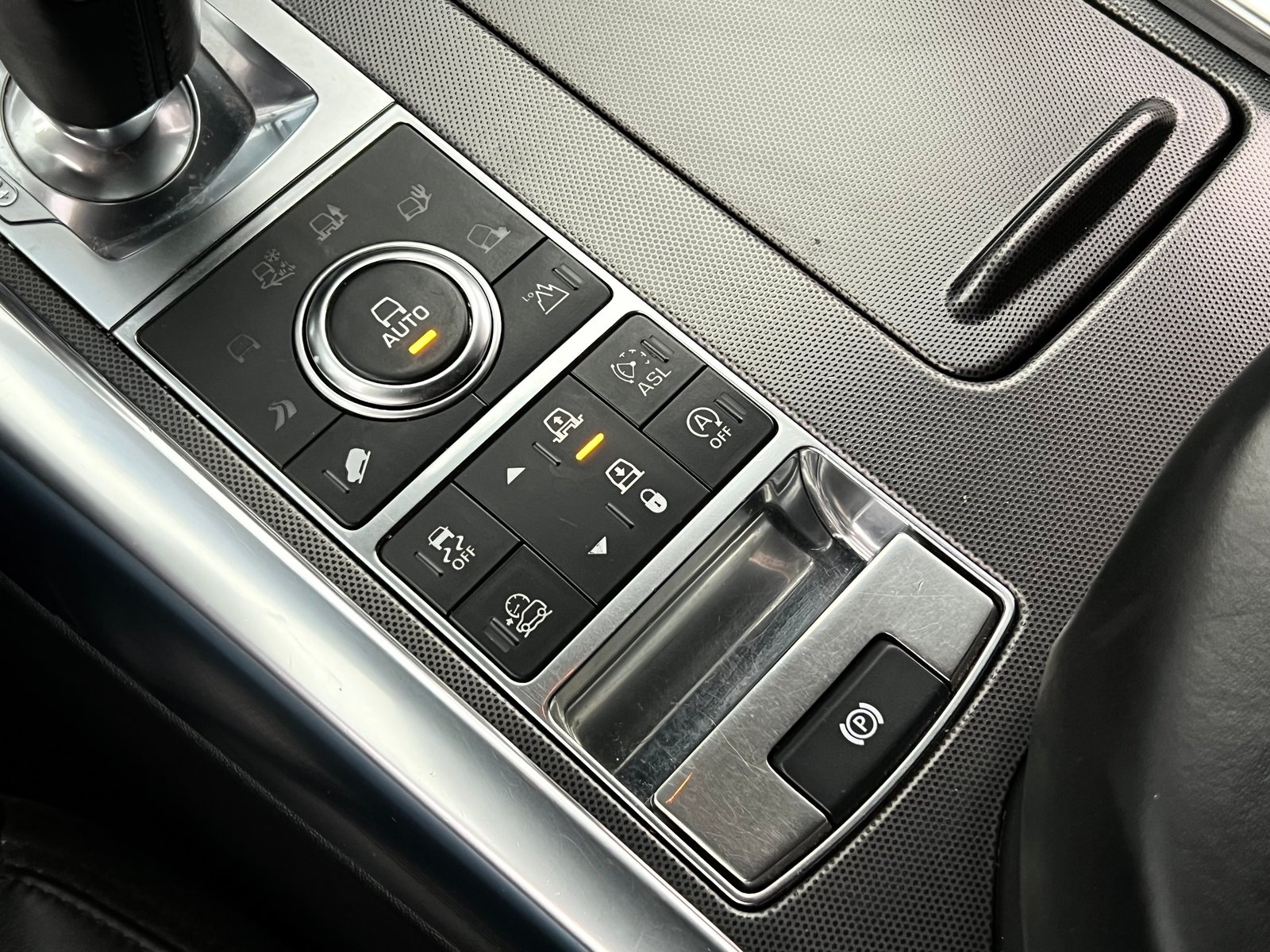 Land Rover RANGE ROVER SPORT 2016 - Imagen 17 de 20