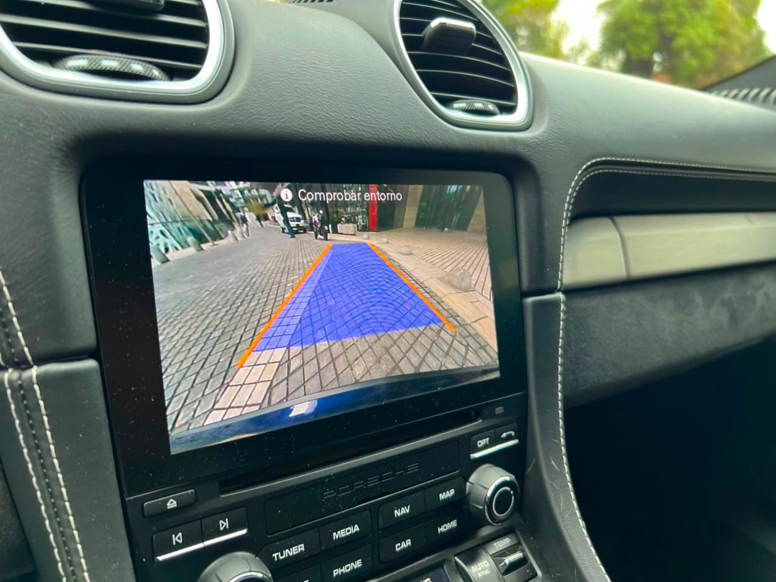 Porsche CAYMAN 2021 - Imagen 15 de 20
