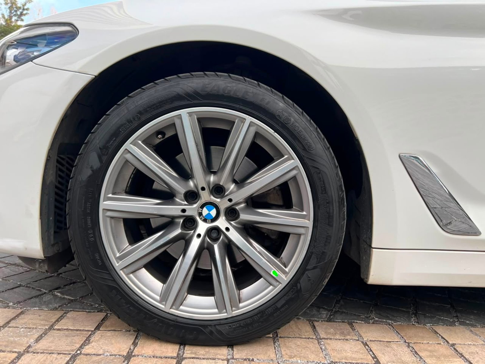 BMW 520 2019 - Imagen 8 de 20