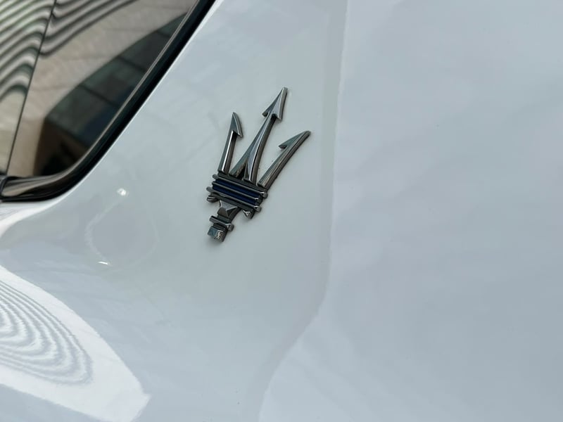 Maserati LEVANTE 2022 - Imagen 7 de 20
