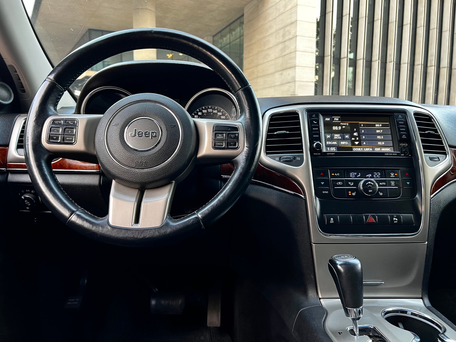 Jeep GRAND CHEROKEE 2013 - Imagen 9 de 20