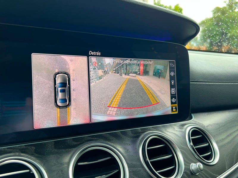 Mercedes-Benz E 43 2018 - Imagen 15 de 20