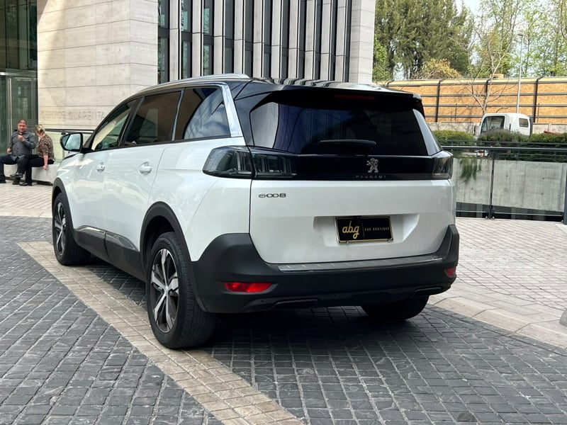 Peugeot 5008 2022 - Imagen 6 de 20